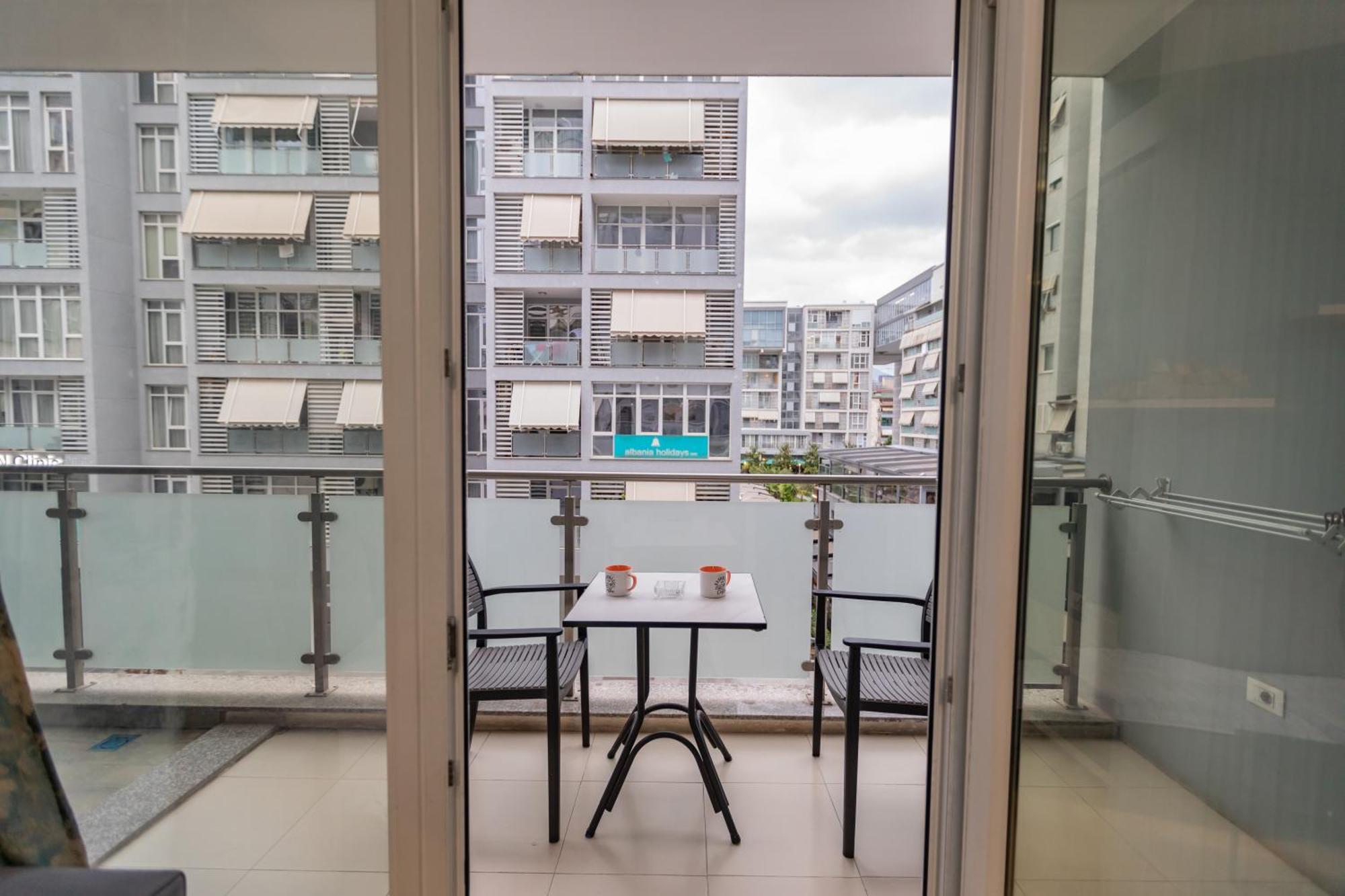 טיראנה K&M Apartment מראה חיצוני תמונה